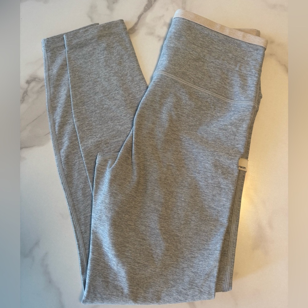 Vuori vibe legging Size S